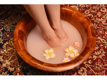 横濱 イヲリ(IORI)/アロマフットバス