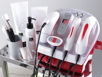 ビューティーシェーブ(Beauty Shave)/3step！美顔筋を鍛えて形状維持