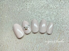 ワンカラー　ジュエリー　上品