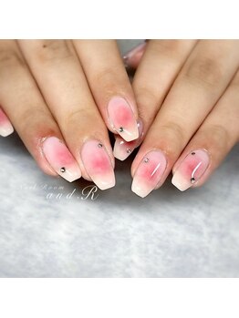 アンド アール(and.R)/チークネイル