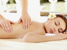 セルフラブ(self love)の雰囲気（夏の疲労をリンパで解消！紫外線によるお肌のケアも可能です）
