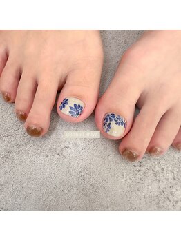 ゼロハチイチ(081)の写真/素足に自信を◇本格ケアから、大人のデザインまで◎