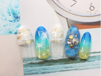 ネイルサロン ティディ(TIDY)/手描きリゾート×3色グラデ