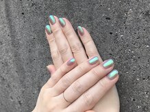 プティットスリール 西尾店(Petit Sourire)/【ミラーネイル】グレージュ