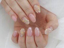 《パラジェル》ビジューネイル