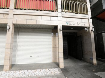 ハービー 高岳店(HARVEY)/サロンに到着後右側の入り口へ