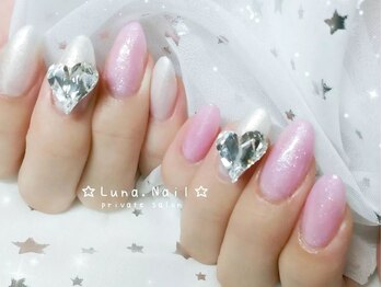 ルナネイル(Luna.Nail)の写真/《長さ出しOK◎》上品韓国ネイル＆ワンホンネイル♪ワンカラーでも可愛いミラー/マグネットネイルも！