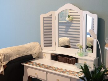 ヒスイ(hisui)/ドレッサー