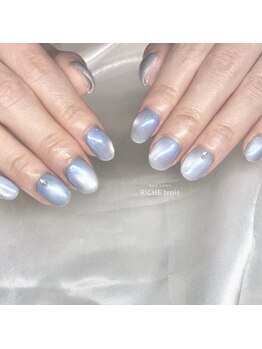 リッシュ トロワ(RICHE trois)/シンデレラマグネット