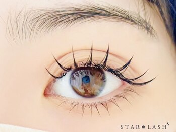 スターラッシュ 梅田店(Star Lash)の写真/経験豊富なアイリストがご希望に合ったデザインを【束感マツエク160本!上下振り分けOK】バインドロックも!