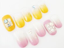 ネイルサロン クイール 小山店(NAIL SALON QUILL)/グラデーション＋囲みアート