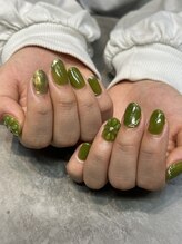 エム(em)/ぷっくりお花ネイル