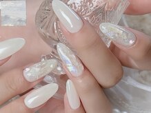 ミュウミュウ(miumiu)/貝殻ネイル