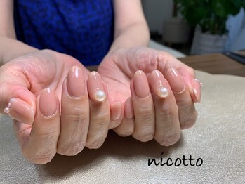 ニコットネイル(nicotto nail)/マオジェル