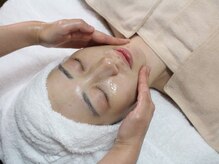 ラウレア/ハーブピーリング×小顔