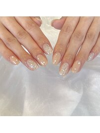 シンプルニュアンスネイル