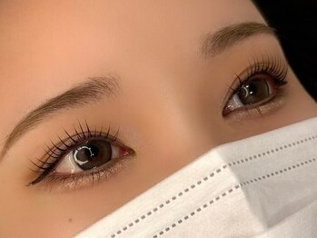 リアアイズ TO THE SHE店(Li’a eyes)の写真/【メンズも大歓迎◎】眉の形が気になる方もお顔のバランスを整え、美眉毛で第一印象UP!理想的なお目元に☆