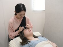 まつげ・眉の施術