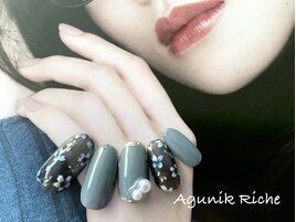 【フラワーネイル】