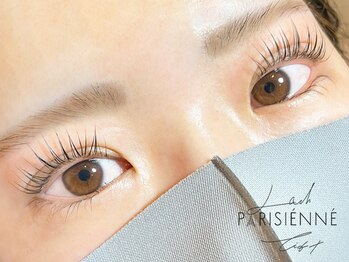 モルレーヴ(MOLREVE)の写真/最大限に美しく、長く見えるように最高の技術とキープ力で、あなたの自信あふれる目元を叶えます♪