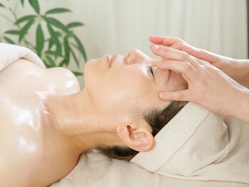 エフビューティプラス 緑地公園店(PLUS)/