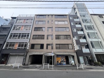 リスブラン 日本橋小伝馬町店/当店のビル外観です◎
