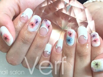 ネイルサロン べルフ(nail salon Verf)/水彩花フレンチ