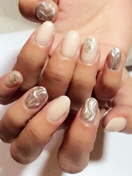ネイル&アイラッシュ ルミア(Nail & Eyelash LUMIA)/☆付け放題ジェルネイル☆