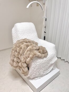 ソル(soL)の写真/【お子様同伴可能★】まつげパーマでくるんと上向きまつ毛!眉毛とセットでナチュラル美人な目元に♪