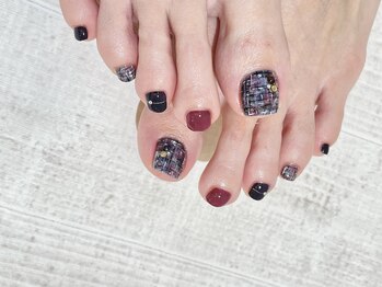 マニッシュ(Manish)/落ち着いた色でツイードネイル