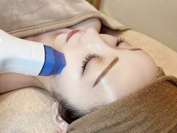 リリー 一宮店(Lily)の写真/究極の小顔体験！結果に驚愕！リピート率No.1の次世代の小顔リフト★たるみ・シワ改善/血行促進/むくみ解消