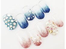 ネイルサロン クイール 小山店(NAIL SALON QUILL)/ラメグラデーション＋ストーン