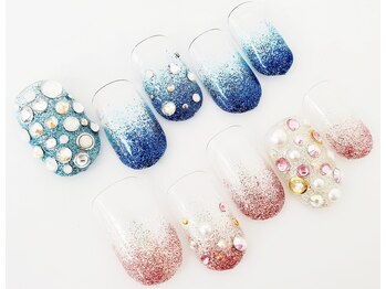 ネイルサロン クイール 小山店(NAIL SALON QUILL)/ラメグラデーション＋ストーン