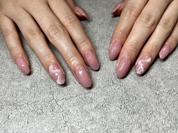 ネイルアンドアイラッシュ シヴァ(Siva)/