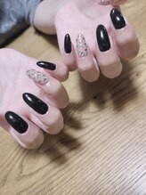 ラウ(Lau)/ブラックネイル