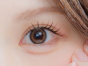 ポッポ(Poppo)の写真/モチの良さに自信あり！韓国特化サロンpoppoでパーマもエクステも長持ち★自分史上最高の目元に