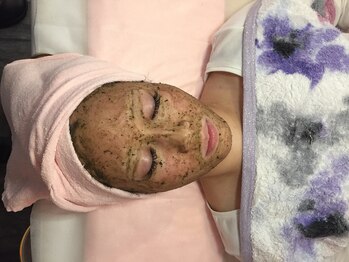 リアンジェ(Lianje)/肌質改善☆ハーブピーリング