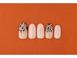 アニマルネイル