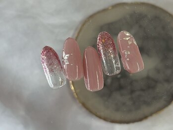 雪の結晶ネイル