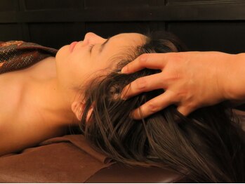 ブランバリ エステサロン(Bulan Bali Esthe Salon)の写真/《本格バリエステならブランバリへ》首・肩周りや眼精疲労でお悩みの方におすすめ!丁寧な接客×高技術