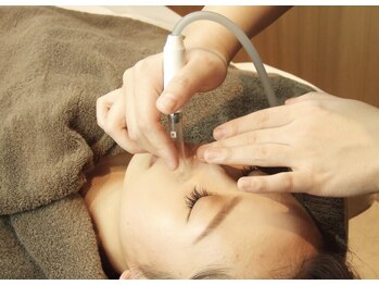 銀座シェービング 日本橋室町店/毛穴ケア