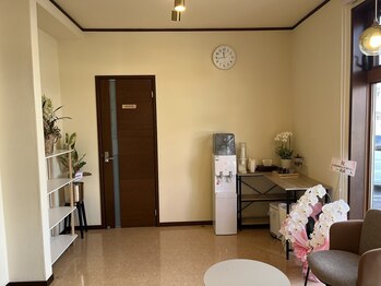 エムズ整体院(m's整体院)/清潔な院内(待合室)