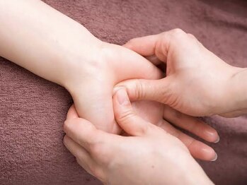 アーティ(aaty)/ハンドマッサージ/ヘッドスパ