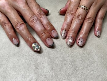 ネイルアンドアイラッシュ シヴァ(Siva)/