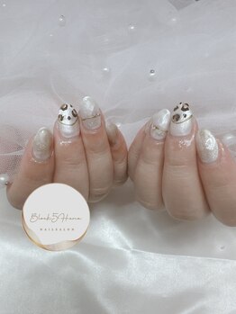 ブロックファイブハナ(Block 5 HANA)/