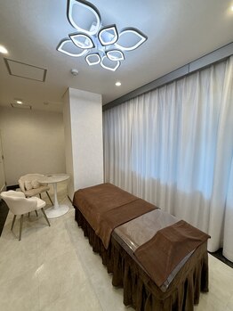 ロココ 天神店(Rococo)/Room3 照明まで可愛い！