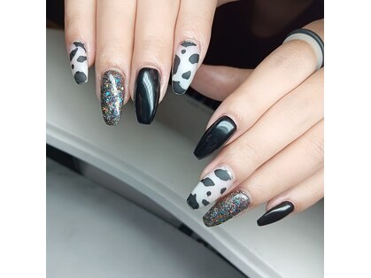 トゥーセブンネイルズ(TwoSevenNails)の写真