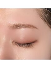 ビューステージ アイブロウサロン 吉祥寺/平行デザイン