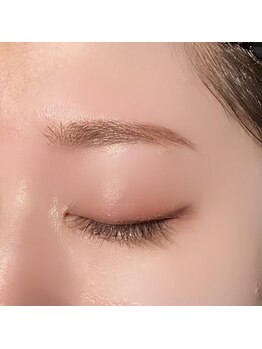 ビューステージ アイブロウサロン 吉祥寺/平行デザイン