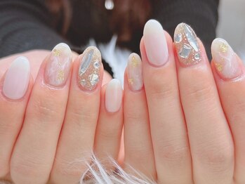 バーロ ビューティールーム(Balo Beauty Room)/乳白ネイル　三軒茶屋